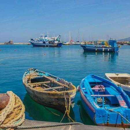 L Angolo Segreto Di Giovanni Il Pescatore Procida Buitenkant foto